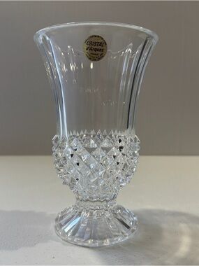 CRISTAL D'ARQUES DURAND Longchamp 7” Crystal Footed Flower Vase France